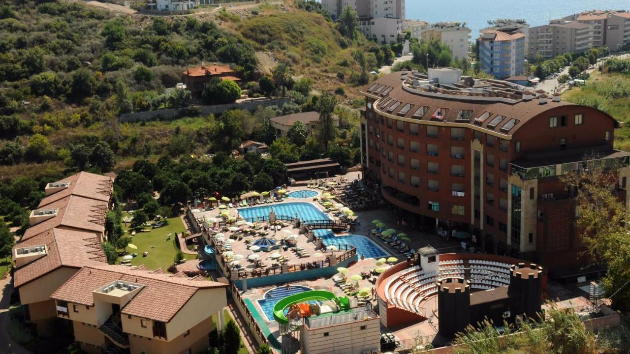 Noxinn Club Hotel Konaklı Exteriör bild