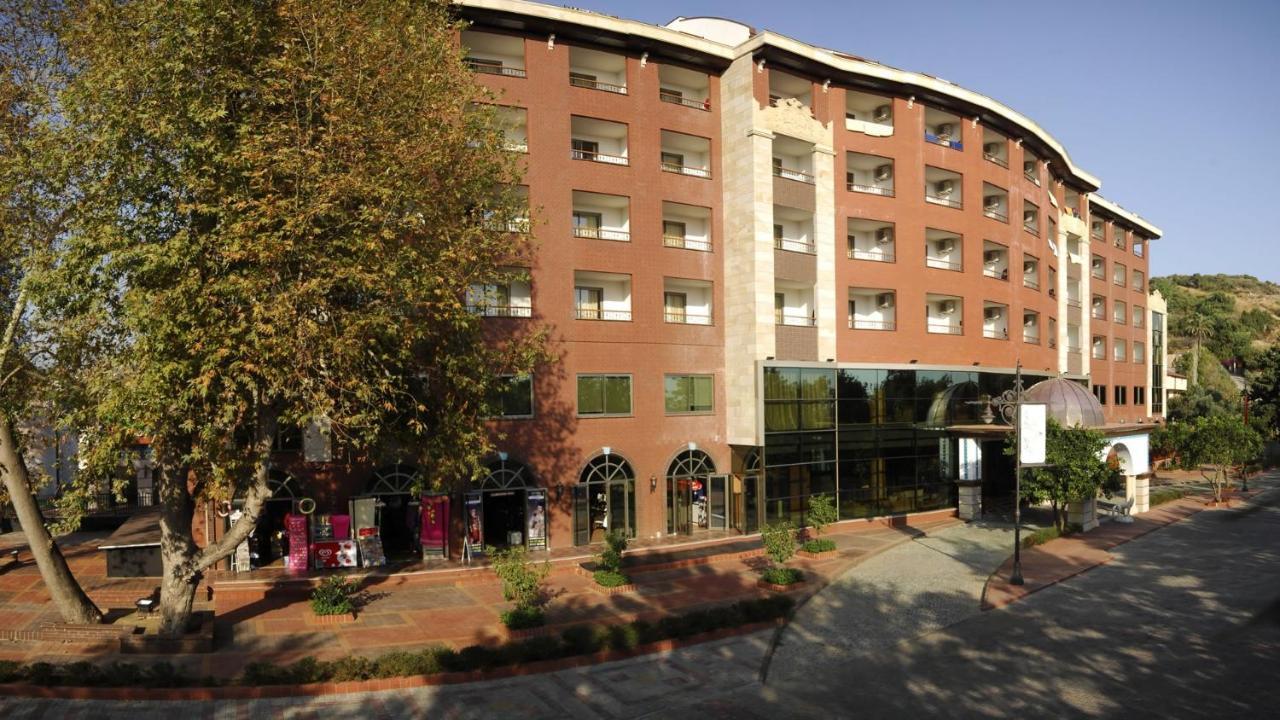 Noxinn Club Hotel Konaklı Exteriör bild