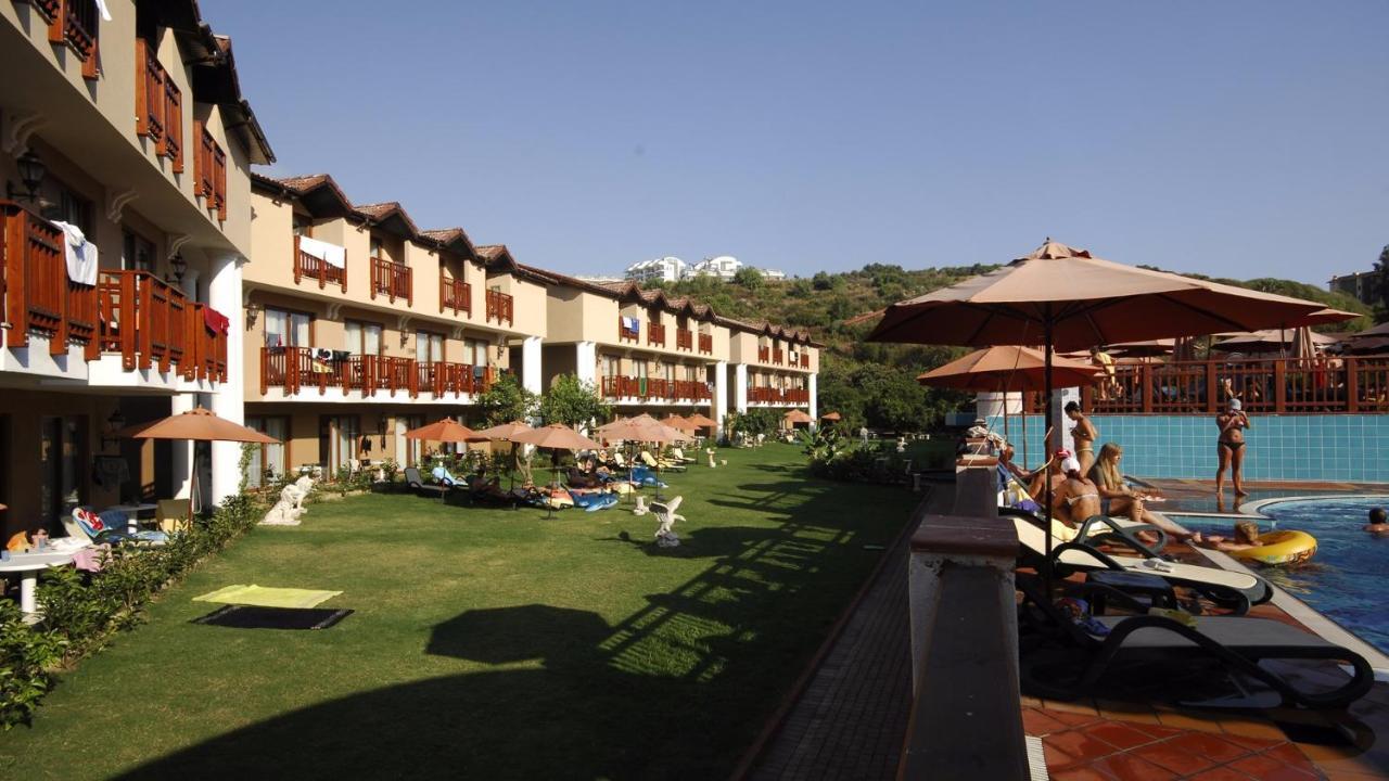 Noxinn Club Hotel Konaklı Exteriör bild