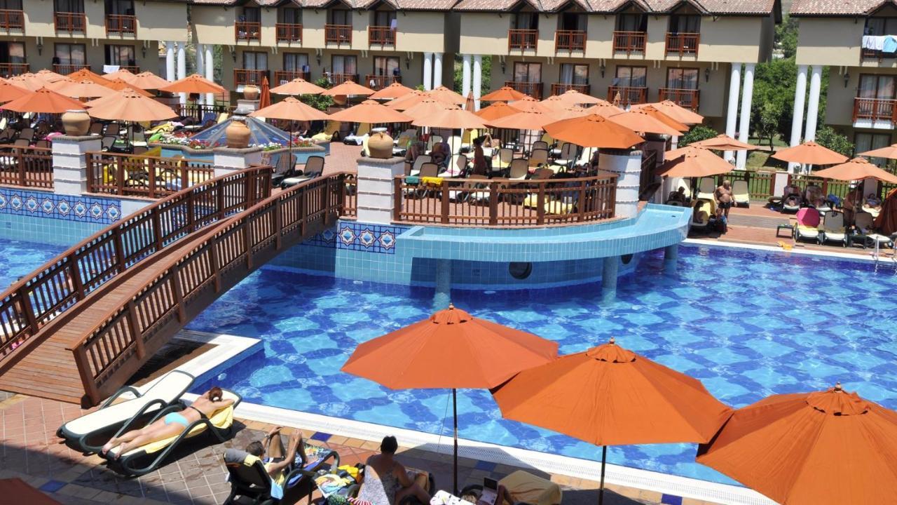 Noxinn Club Hotel Konaklı Exteriör bild