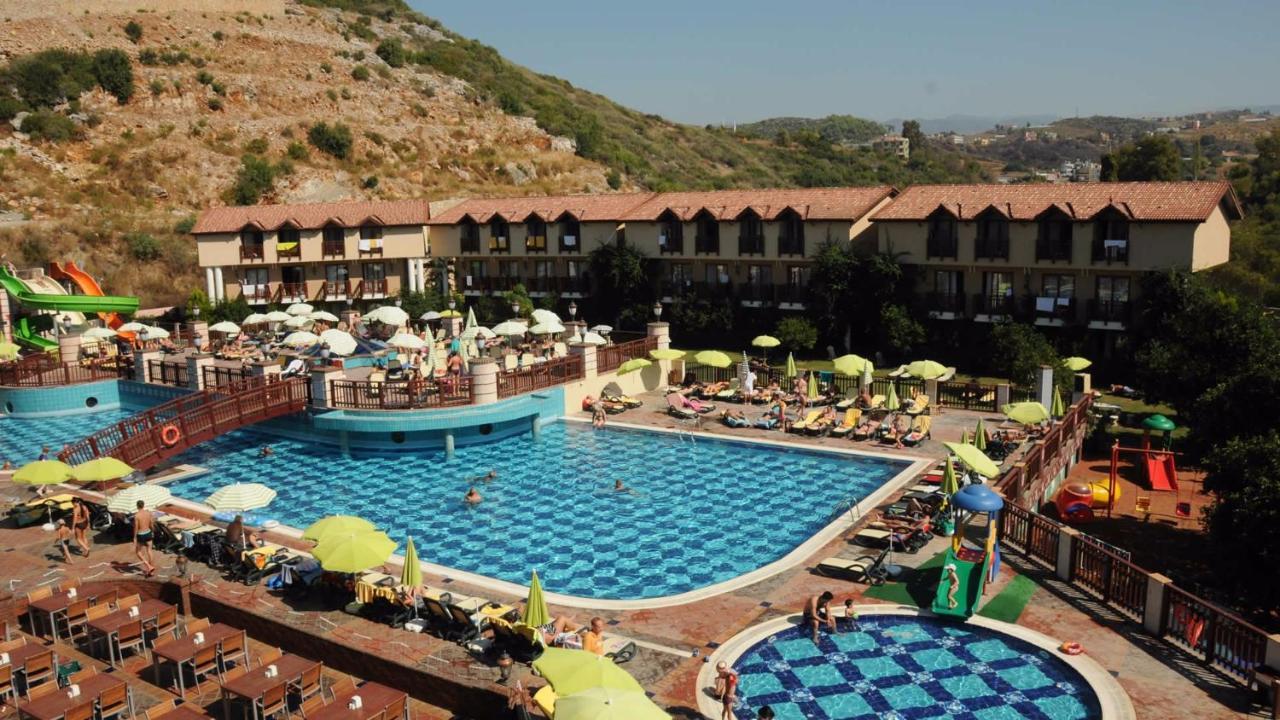 Noxinn Club Hotel Konaklı Exteriör bild