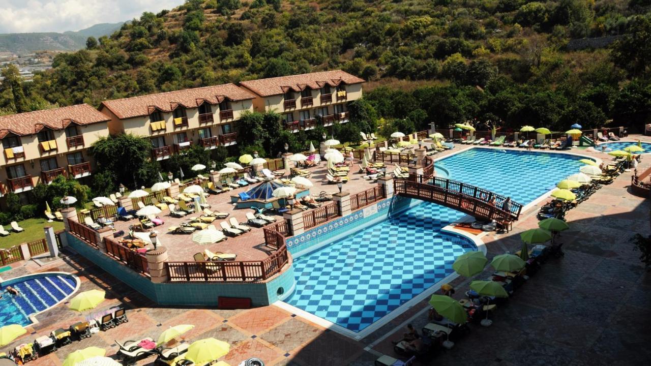 Noxinn Club Hotel Konaklı Exteriör bild